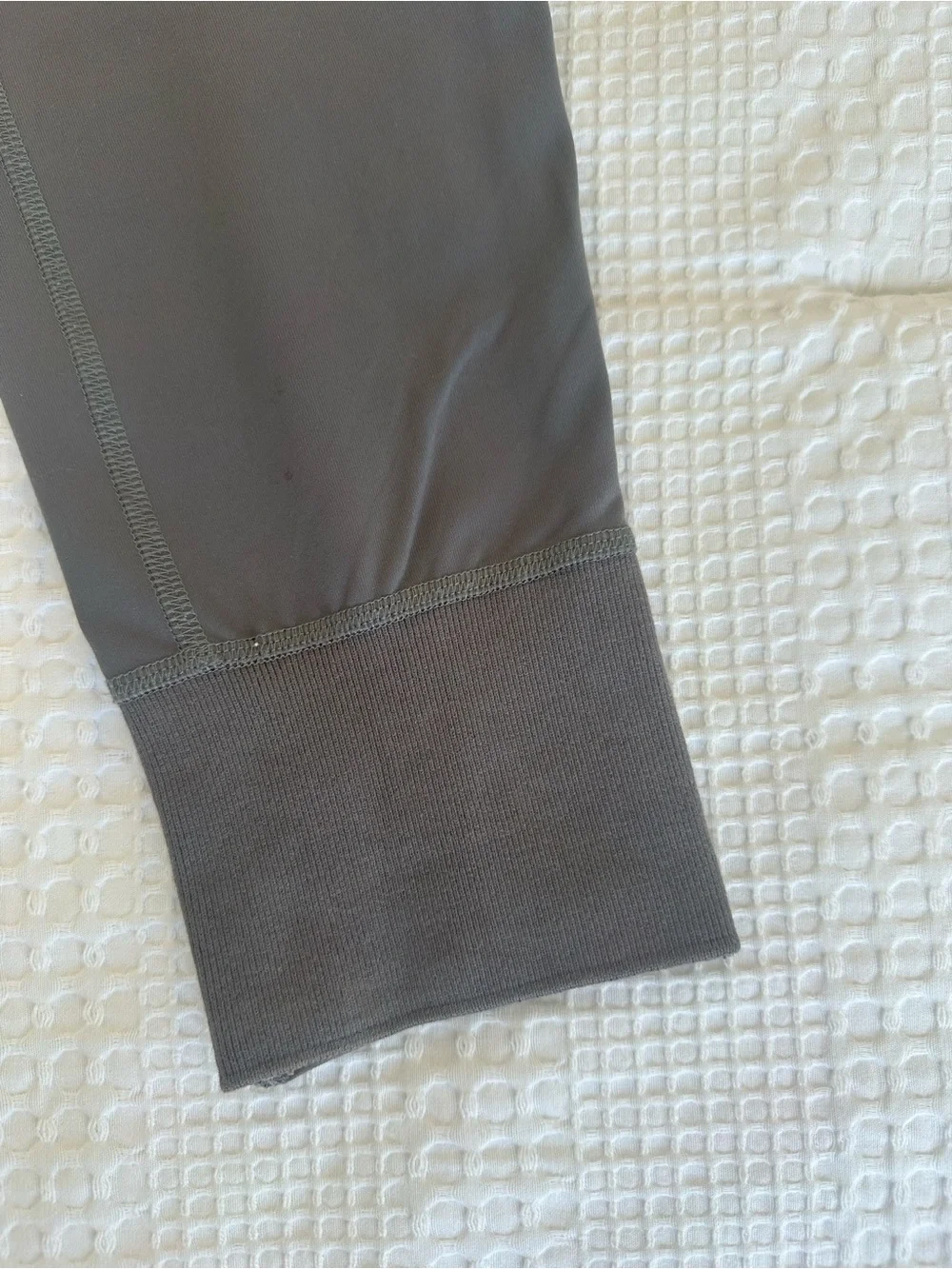 Alphalete Men’s Performance Joggers Gray Size Medium Athletic Training Pants - Picture 10 of 10